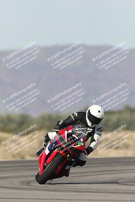 media/Nov-30-2025-TrackXperience (Sun) [[c0061d280f]]/3-Level 1/Session 3 (Turn 16)/